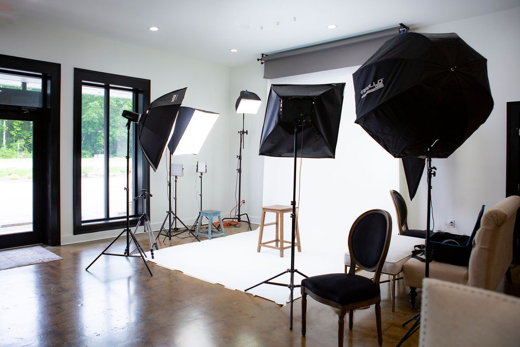 photography studio lighting and backdrops